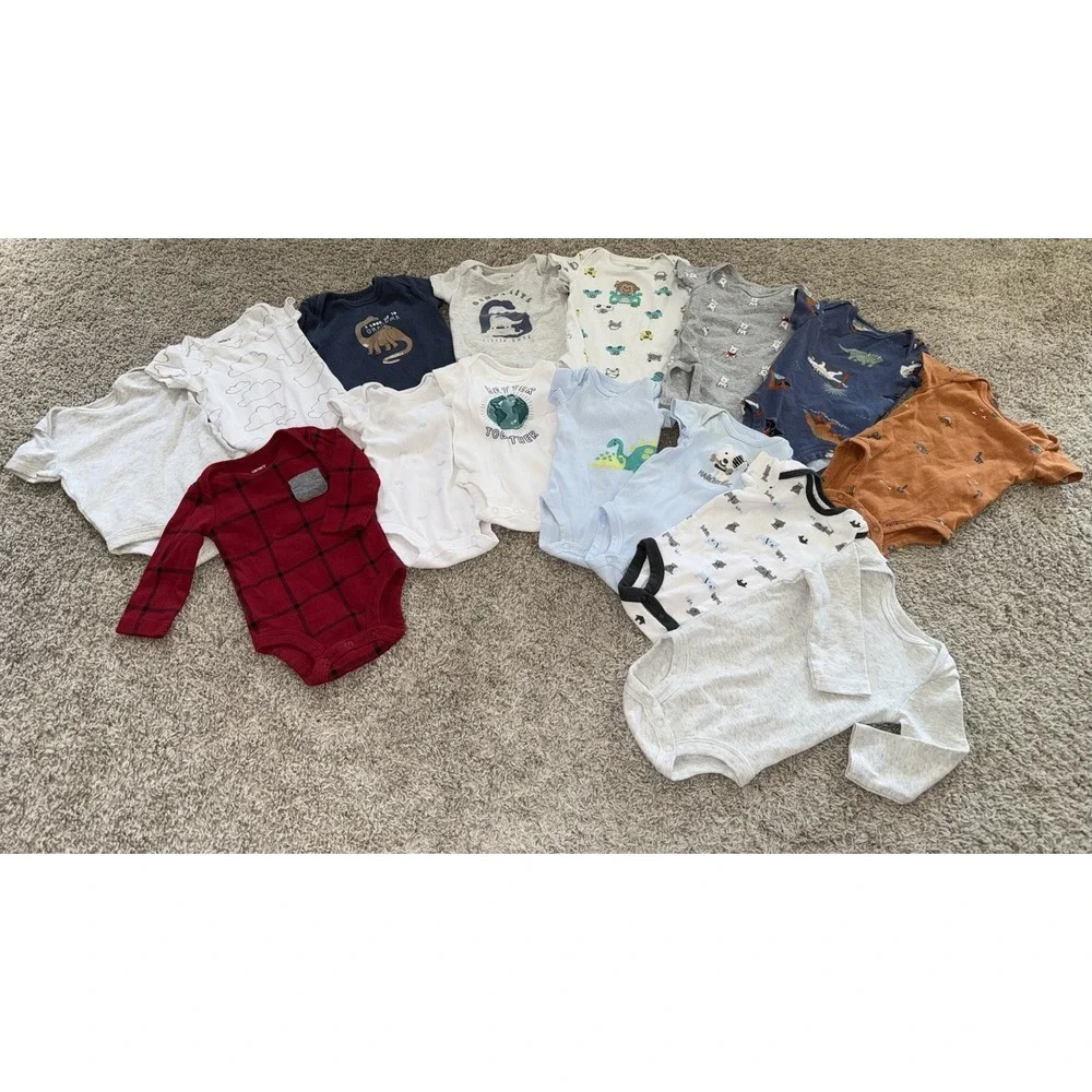 Lot Of 15 Carter's Oneees (5)NB & (8)3M Short Sleeve, (1)0-3 (1)3M Long